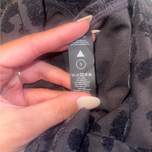 Balance Athletica Flocked cheetah leggings - Picture 2 of 5